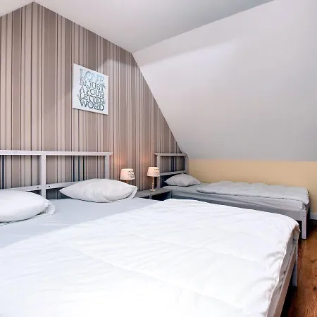 Chalet Spacious Chalet With Sauna In