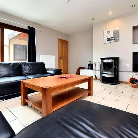Chalet Spacious Chalet With Sauna In